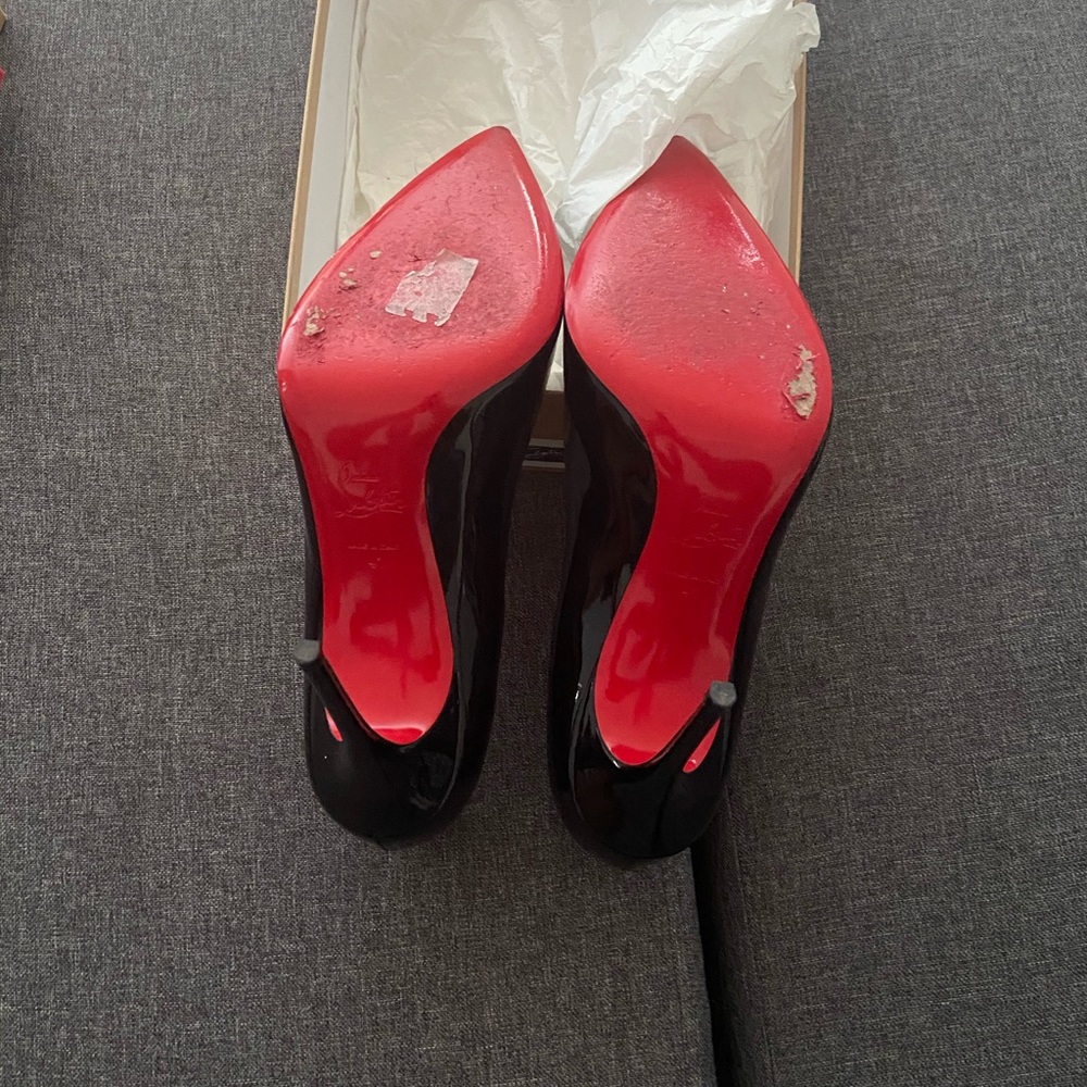 Corneille 100 Patent Christian Louboutin Pumps - Picture 7 of 7
